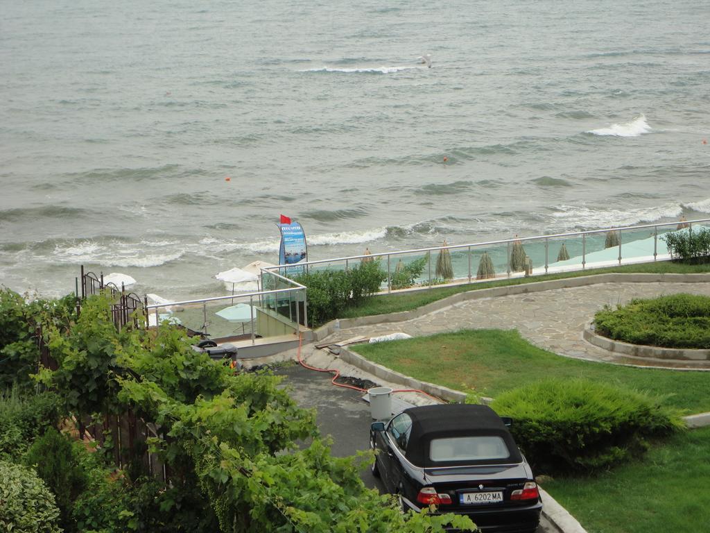 Barex Family Hotel Sosopol Zimmer foto