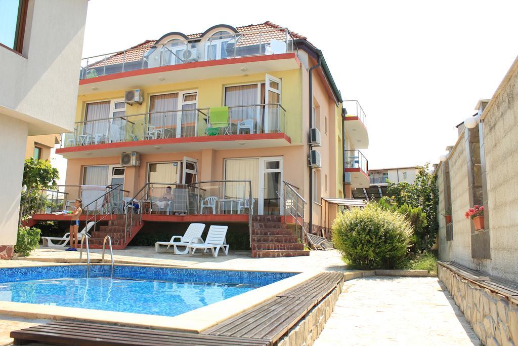 Barex Family Hotel Sosopol Exterior foto
