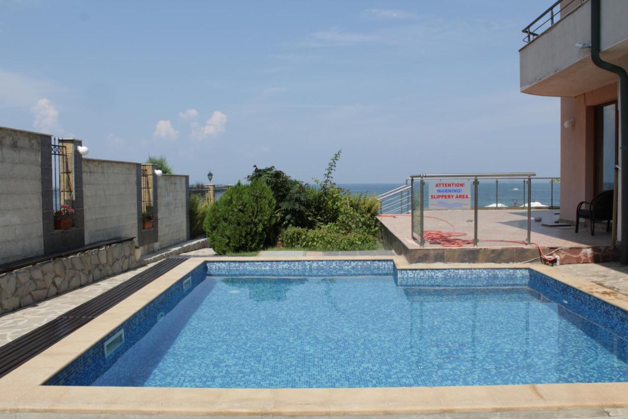 Barex Family Hotel Sosopol Exterior foto