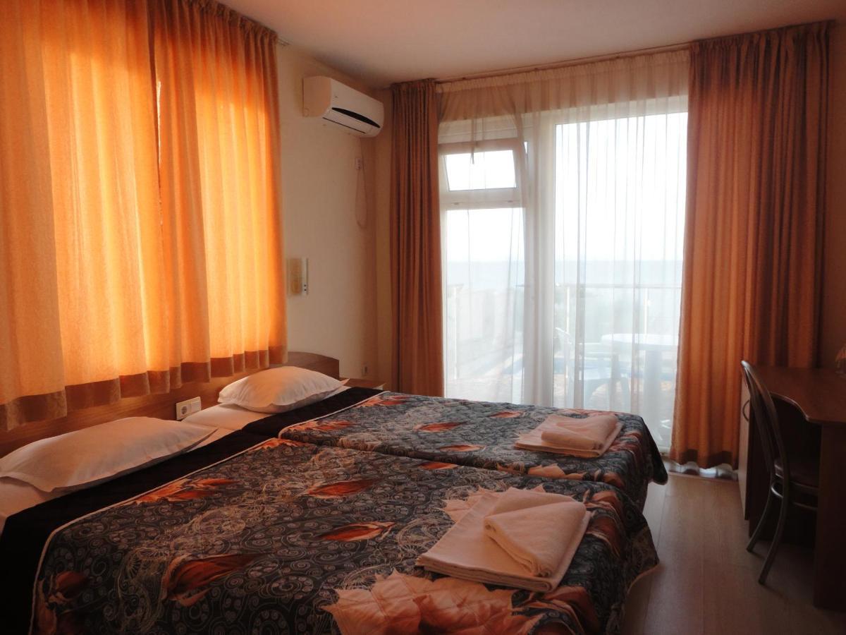 Barex Family Hotel Sosopol Exterior foto