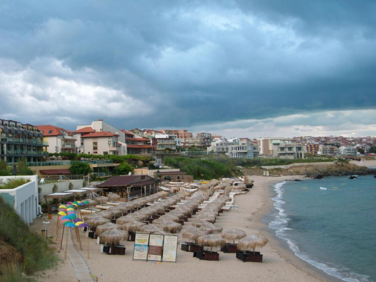 Barex Family Hotel Sosopol Exterior foto